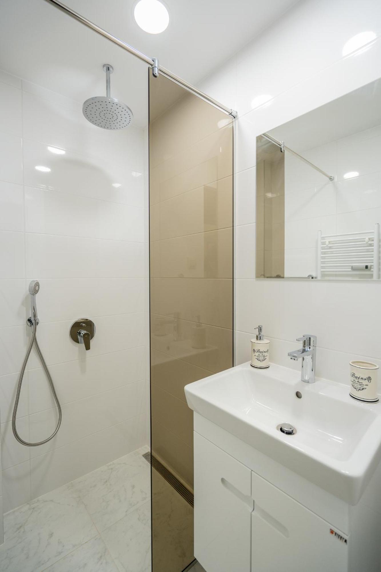 Top Location Central New & Spacious 3 Bdr Apt Medical Academy Sófia Exterior foto