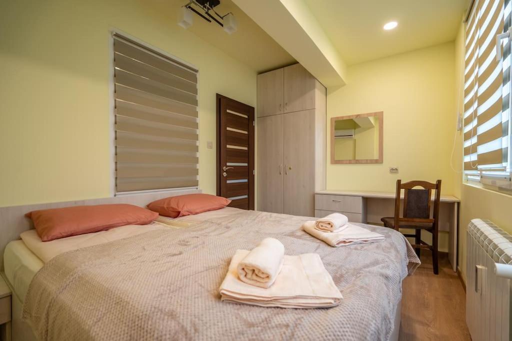 Top Location Central New & Spacious 3 Bdr Apt Medical Academy Sófia Exterior foto