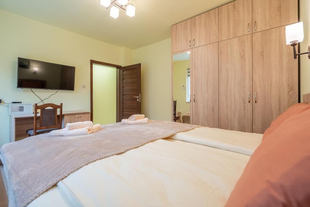 Top Location Central New & Spacious 3 Bdr Apt Medical Academy Sófia Exterior foto